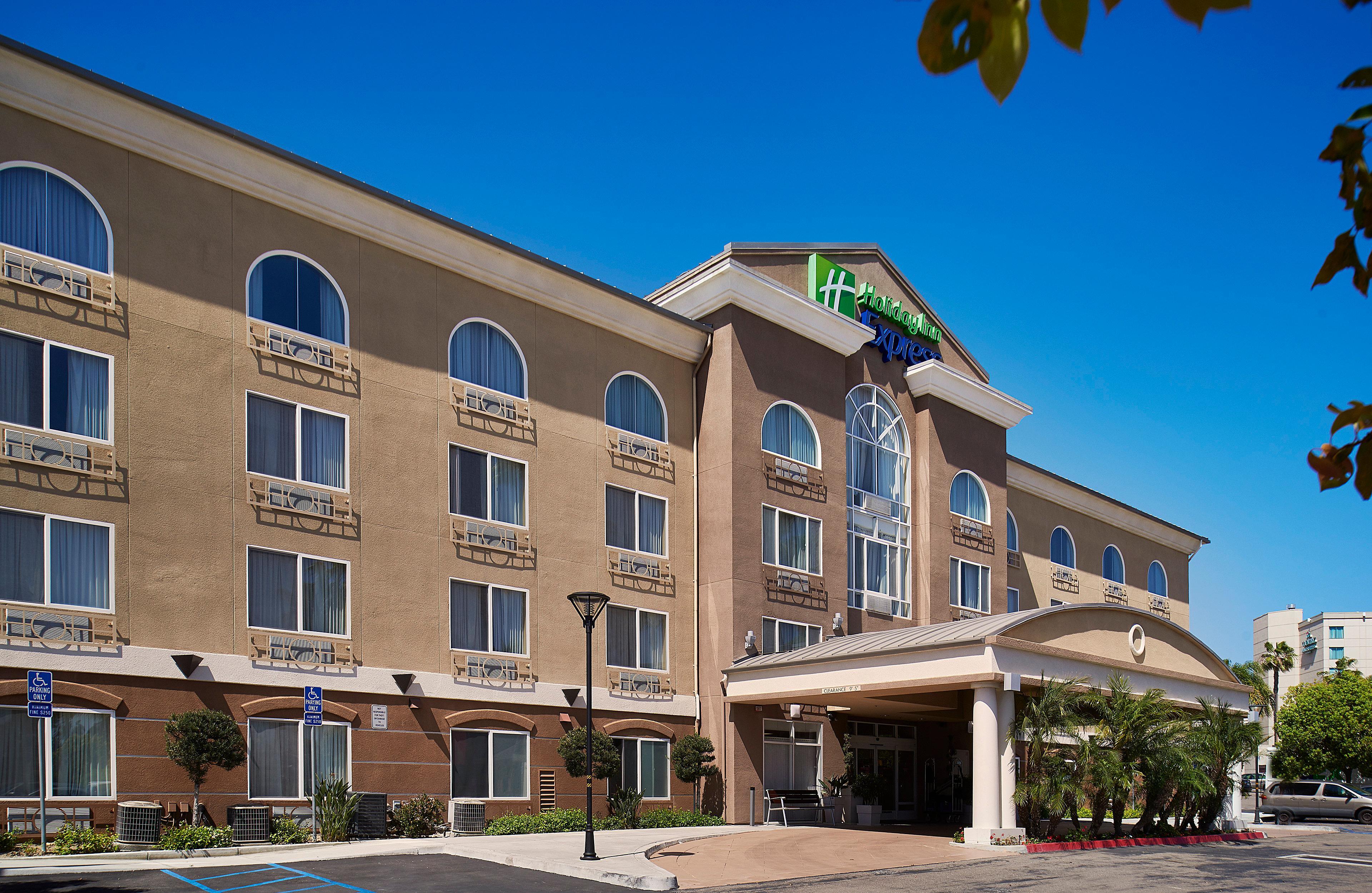 Holiday Inn Express San Diego - Sorrento Valley, An Ihg Hotel Exterior photo