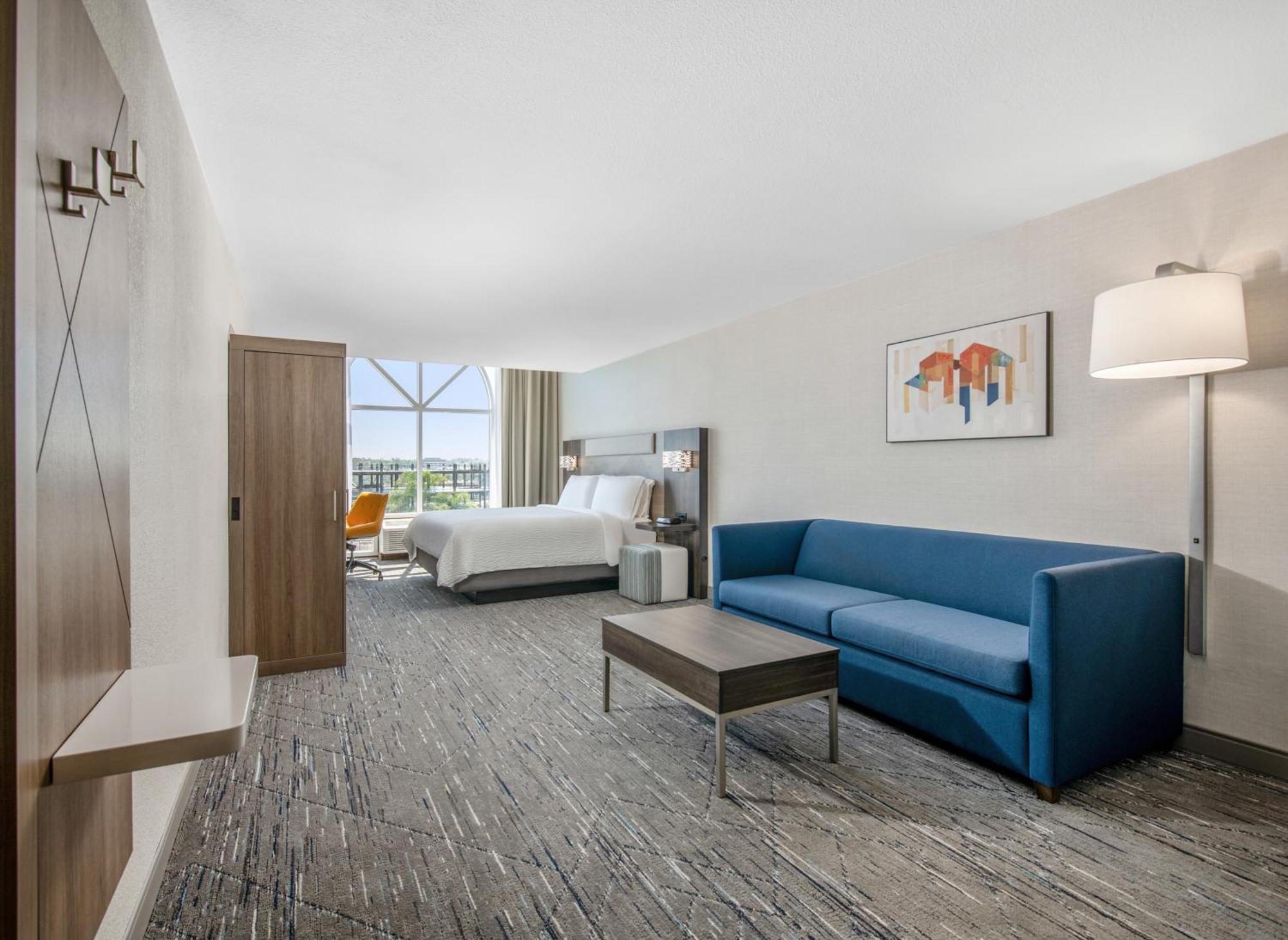 Holiday Inn Express San Diego - Sorrento Valley By Ihg Exterior photo