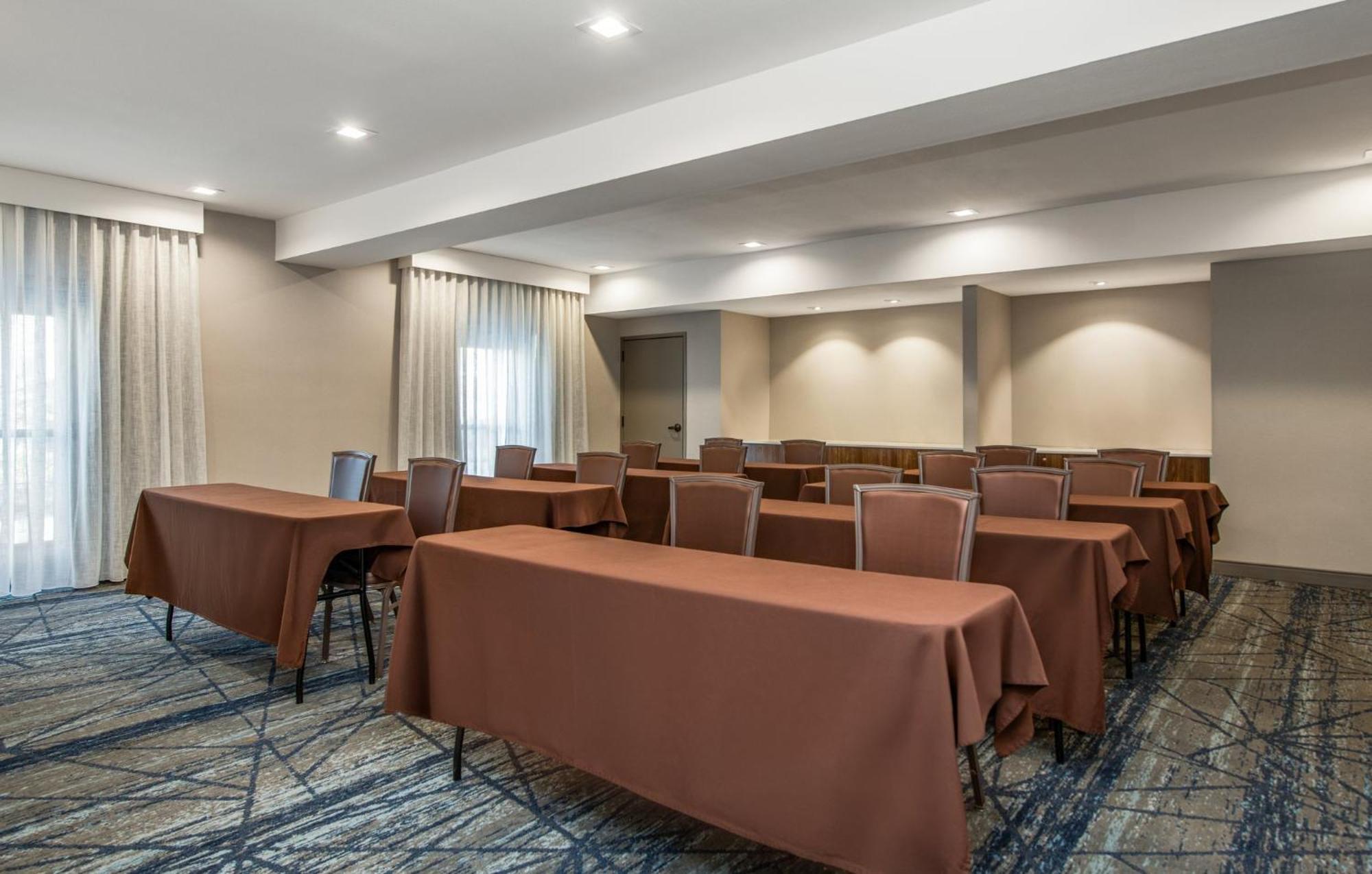 Holiday Inn Express San Diego - Sorrento Valley By Ihg Exterior photo